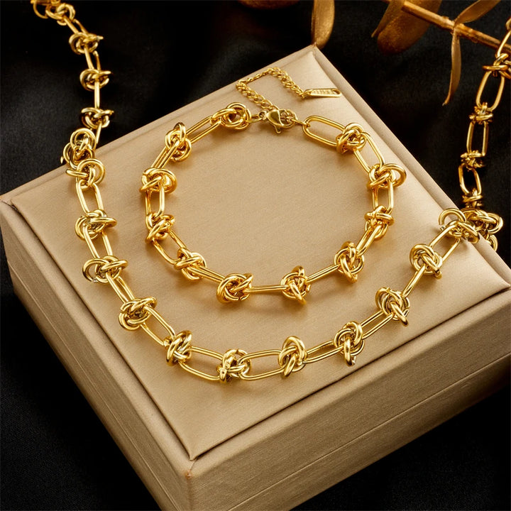 Aurelia Knot Necklace