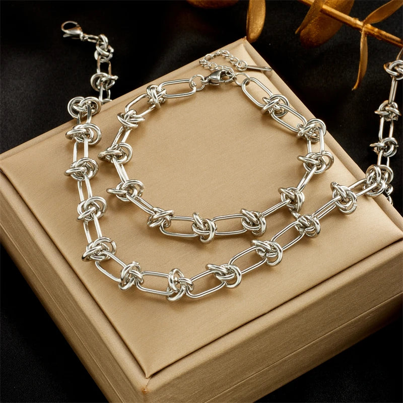 Aurelia Knot Necklace